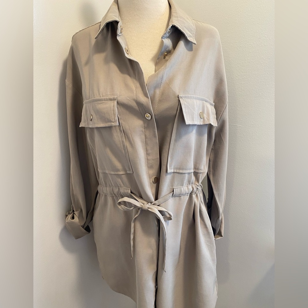 ZARA Light Tan Utility Jacket with Pockets - Size M-- EUC